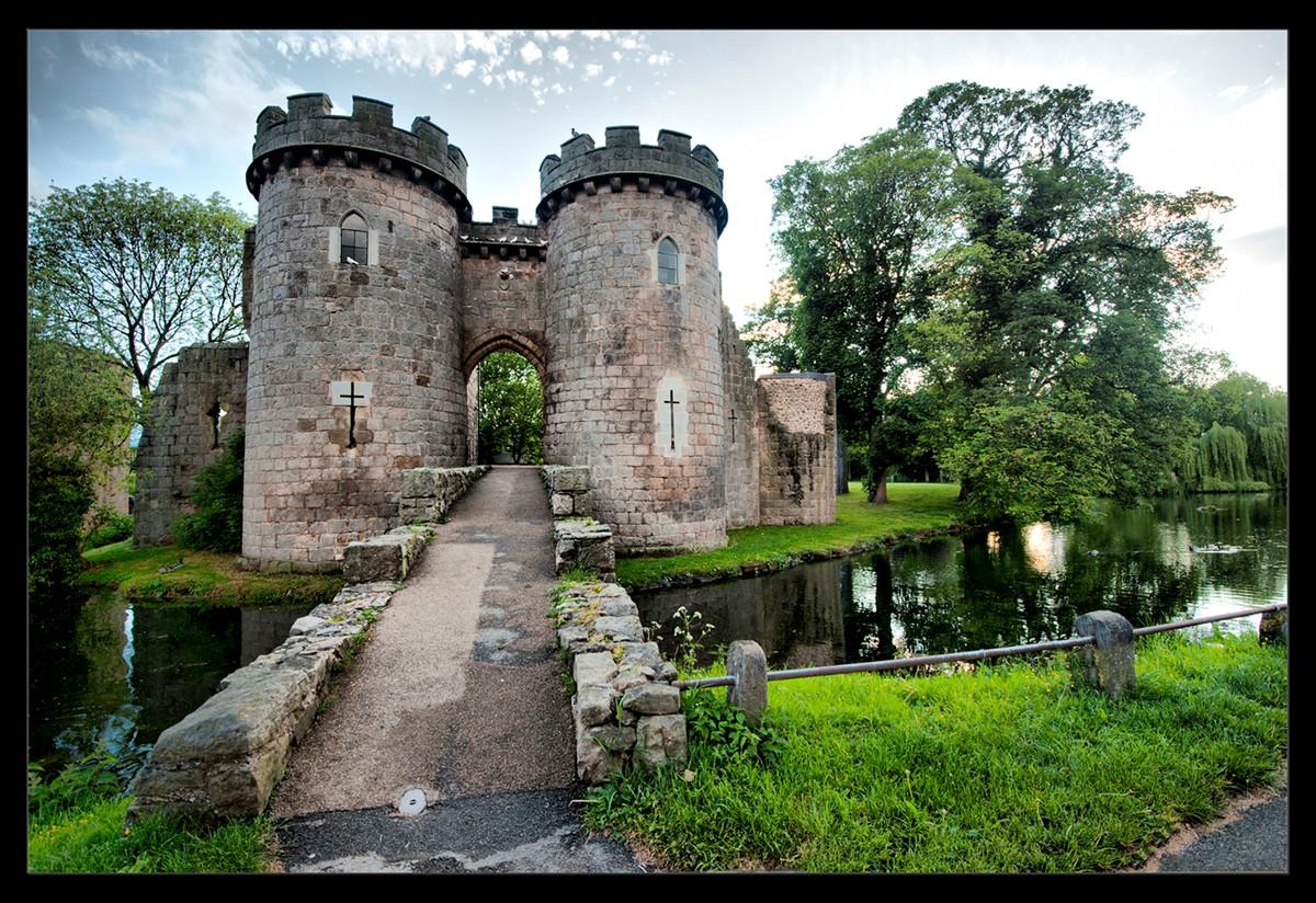 Whittington Castle